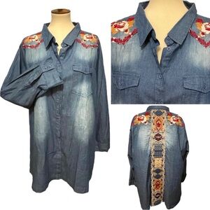 Andree by Unit Chambray Embroidered Southwestern 2X Denim Bohemian Button Down